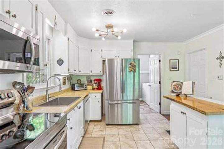 34 Lindsey Hill Ln, Zirconia, NC 28790 Trulia