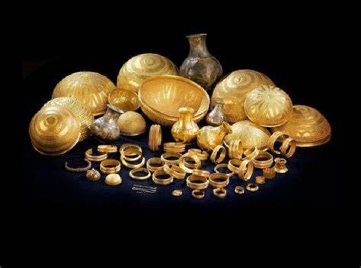 A Treasure Trove Of Discoveries For The Beck14 Niche