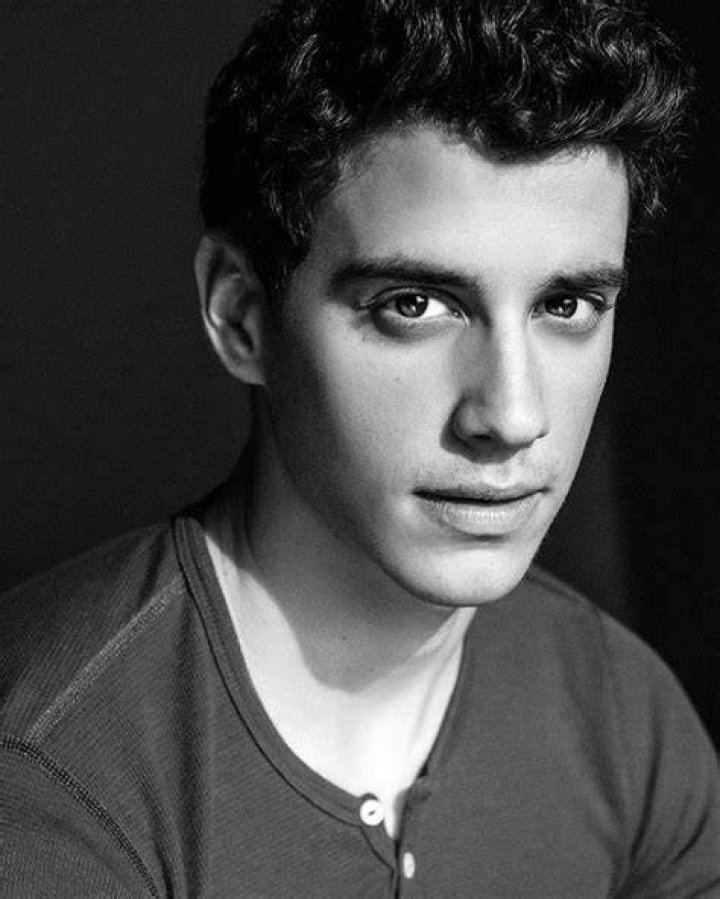 Adam DiMarco Celebrities male, Man crush everyday, Adams