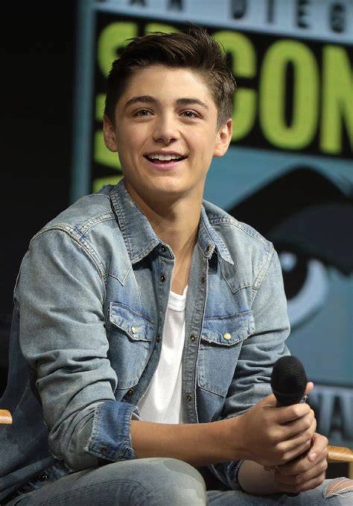 Asher Angel Nickelodeon Fandom