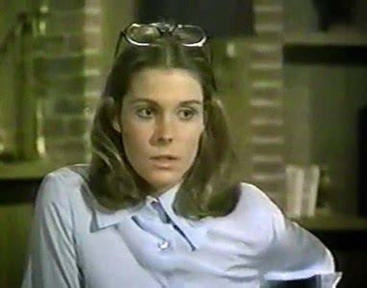 Bespectacled Birthdays Susan Saint James (from McMillan & Wife), c.1974
