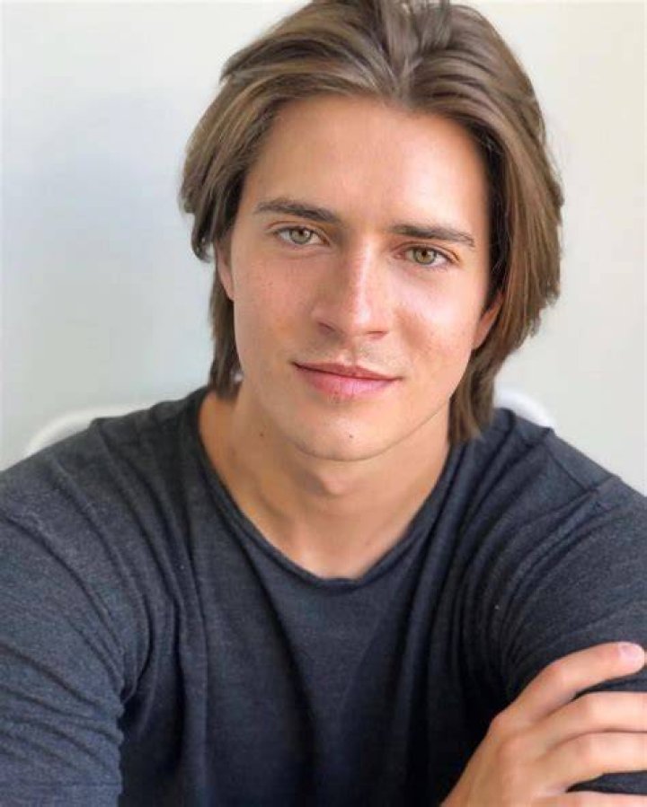 Billy Unger