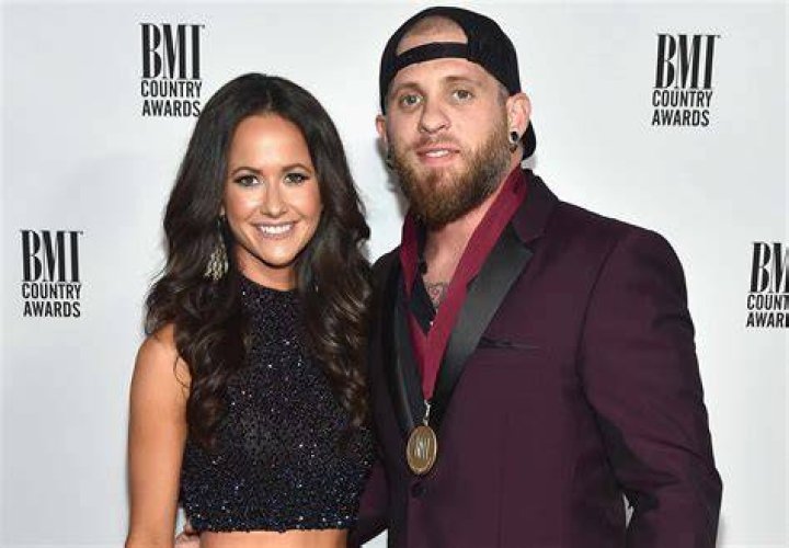Brantley Gilbert Has Wife to Thank for Christmas Spirit