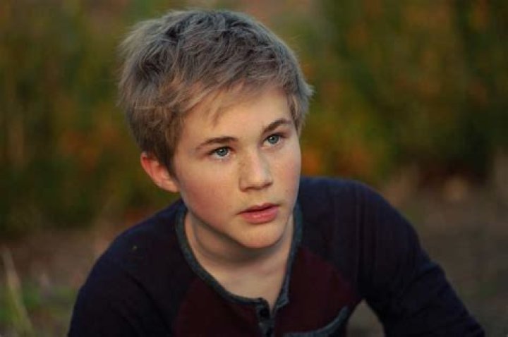 Casey Simpson Age, Family, Girlfriend, Net Worth, and More
