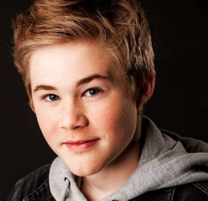 Casey Simpson Height Age Weight Wiki Biography & Net Worth Famed Star