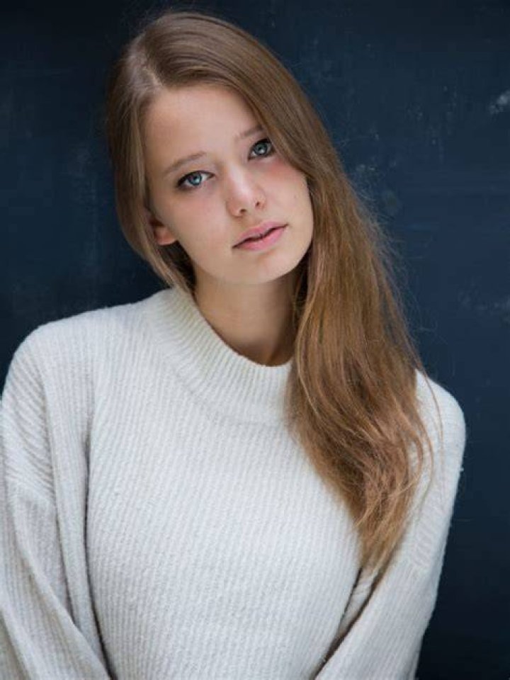 chelsea kr model agency bookers 4 Bookers Hamburg