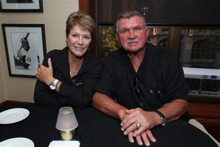 Diana Ditka (Mike Ditka's Wife) Wiki, Age, Kids, Net Worth, Biography