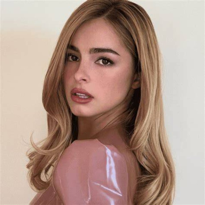Discover The Cultural Impact And Style Secrets Of Addison Rae's Pink Cherry Shirt