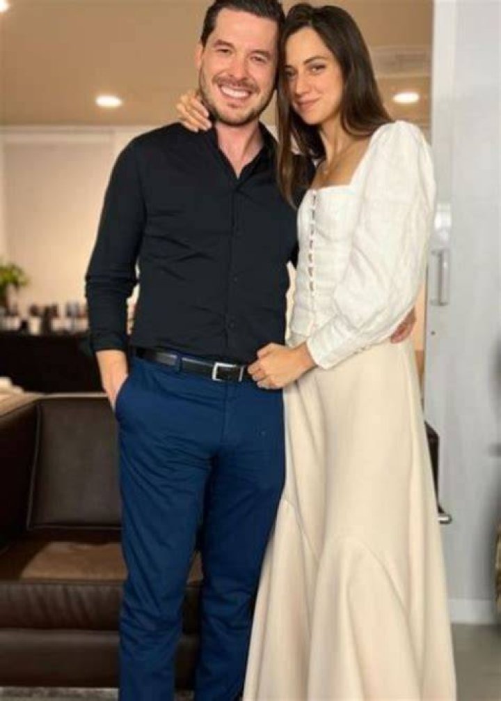 Ella es la esposa de Lozano H, la mujer que controla su dinero