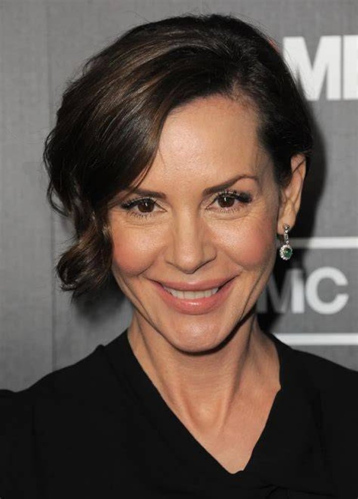Embeth Davidtz Net Worth, Bio, Age, Height, Wiki, Boyfriend, Family