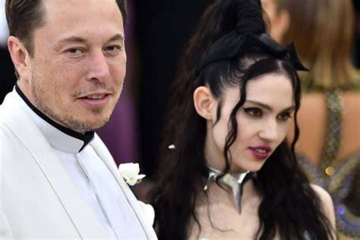 Grimes claims journalists are "stalking", attempting to "dox" her and