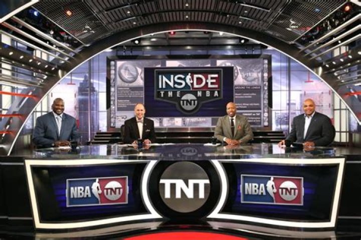Inside ESPN's move to send Jon Sciambi to the World Series