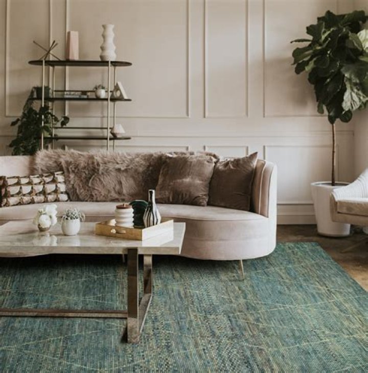 Kaleen Rugs Launches 4 Collections with HGTV&rsquo;s Bargain Mansions Star