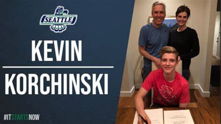 Kevin Korchinski Parents, Wiki, Biography, Age, Wife, Net Worth, Ethnicity