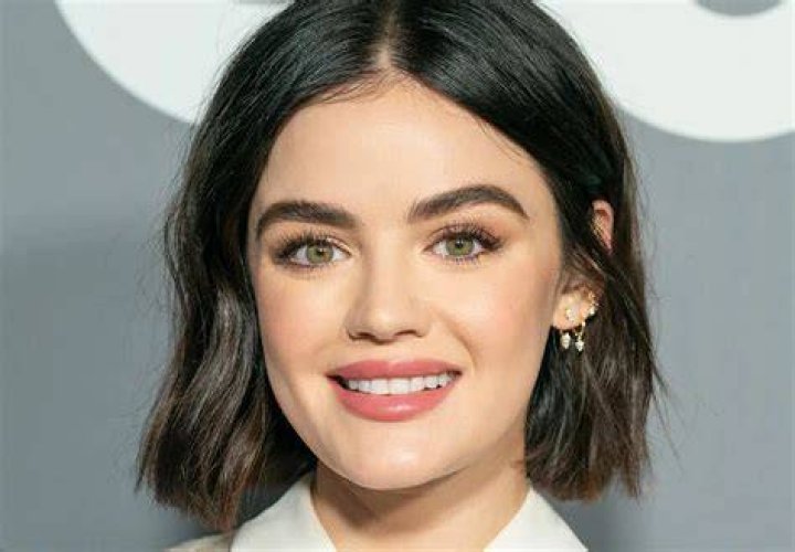 Lucy Hale Ethnicity British Lucy hale, Pretty little liars, Lucy