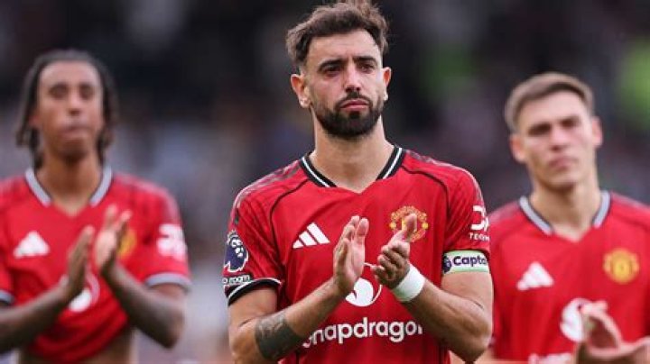 Man Utd video Every moment from Garnacho's masterclass vs. Charlton