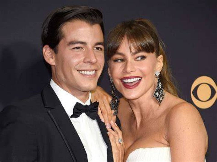 Manolo Gonz&aacute;lez Vergara revela a HOLA! USA c&oacute;mo ha sido crecer con una