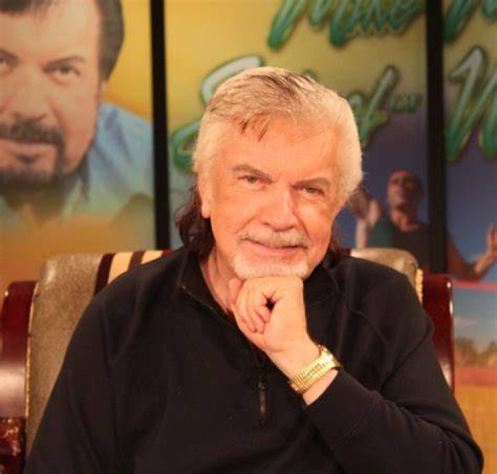 Mike Murdock amare, patrimonio, origini, fumare, tatuaggi & altezza