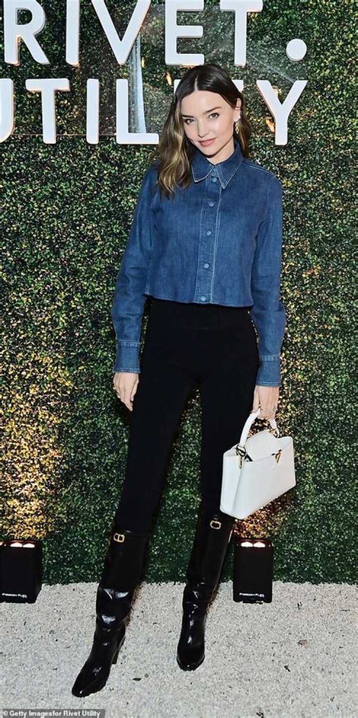 Miranda Kerr shows off sensational figure in double denim Sound