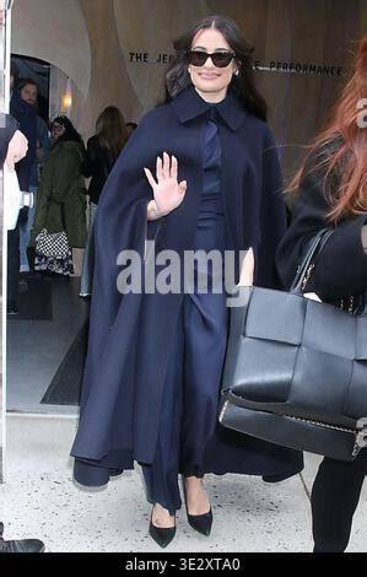 NEW YORK, NY MARCH 19 Roxanne Shante and her husband attend the