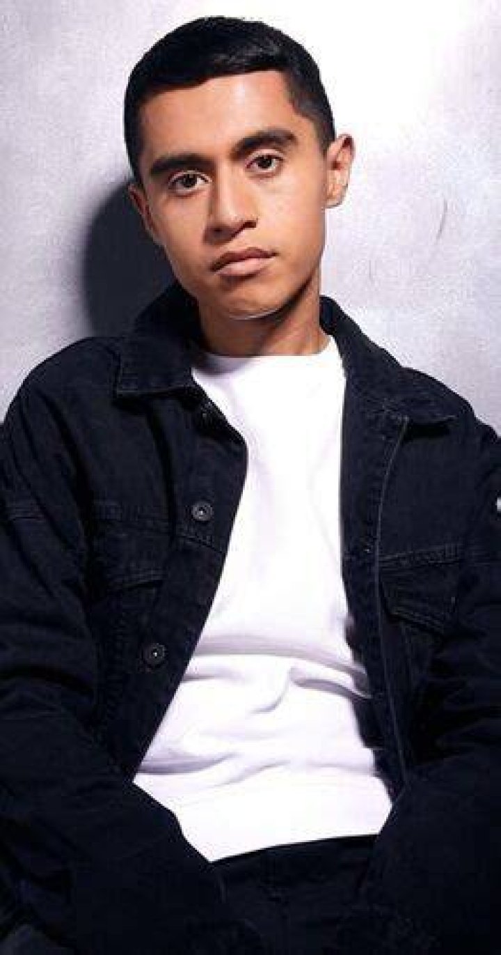 On My Block Gilberto Ortiz Wiki, Biography, Age, Height, Net Worth