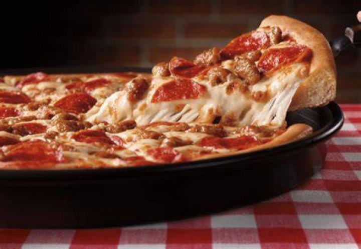Pizza Hut's Buffalo Burnin' Hot wings take flight Houston Chronicle