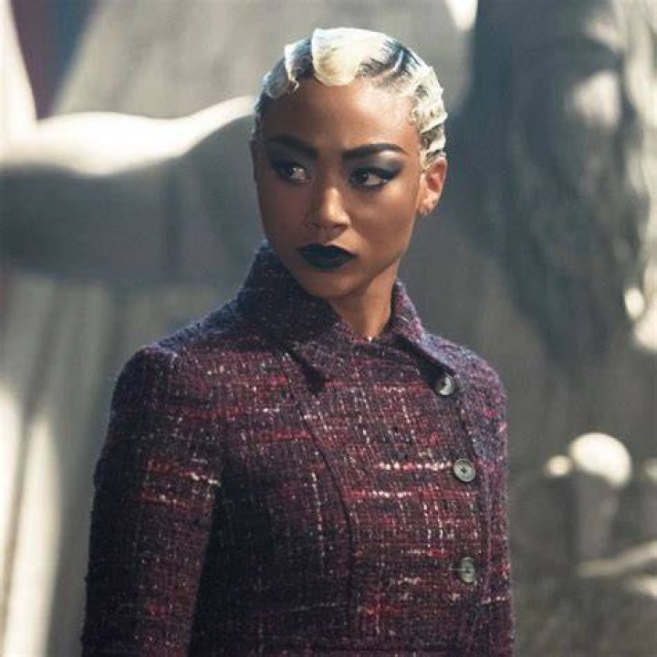 Prudence Blackwood Icons Actor model, Sabrina spellman, Badass women