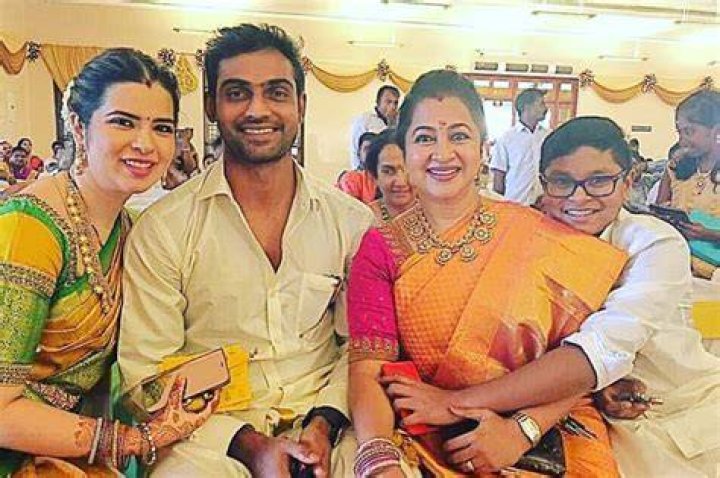 Raadhika Sarathkumar Daughter Rayanne Hardy Family Unseen Photos