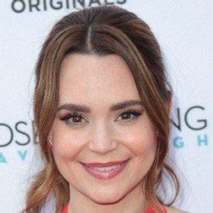 Rosanna Pansino Bio, Facts, Family Life of Baker & YouTube Personality