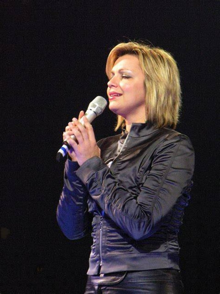 Sonya Isaacs Sings with Feeling The Isaacs with their lead&hellip; Flickr
