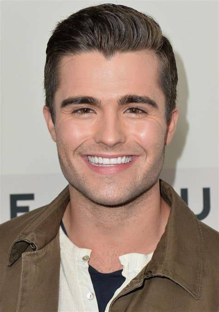 Spencer Boldman's Love Life In 2024: Unraveling The Mystery