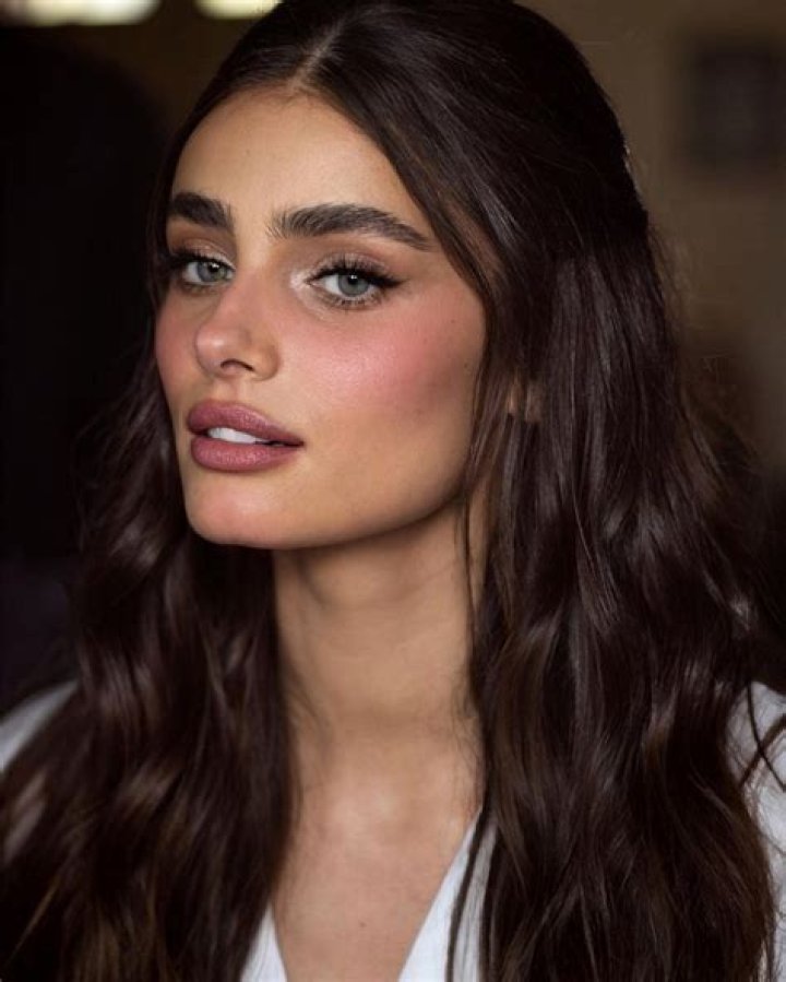 Taylor Marie Hill, Taylor Hill Style, American Women, American Girl
