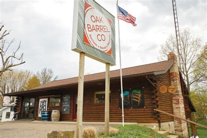 The Oak Barrel Co., Berlin