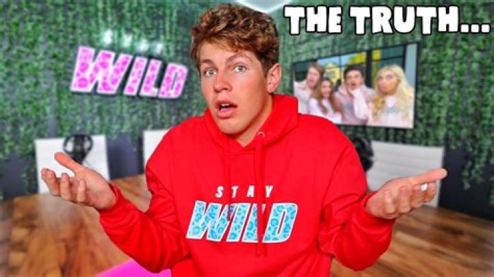 The Truth About Ben Azelart Age, Girlfriend, Net Worth, Parents