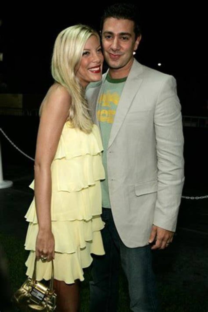 Tori Spelling reportedly ending marriage