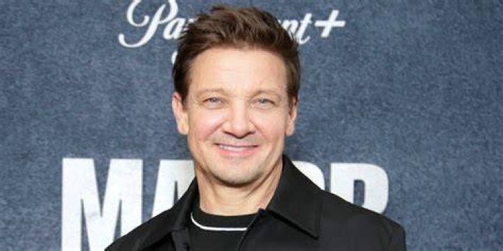 Unveiling Jeremy Renner's Marital Status: Discoveries And Insights