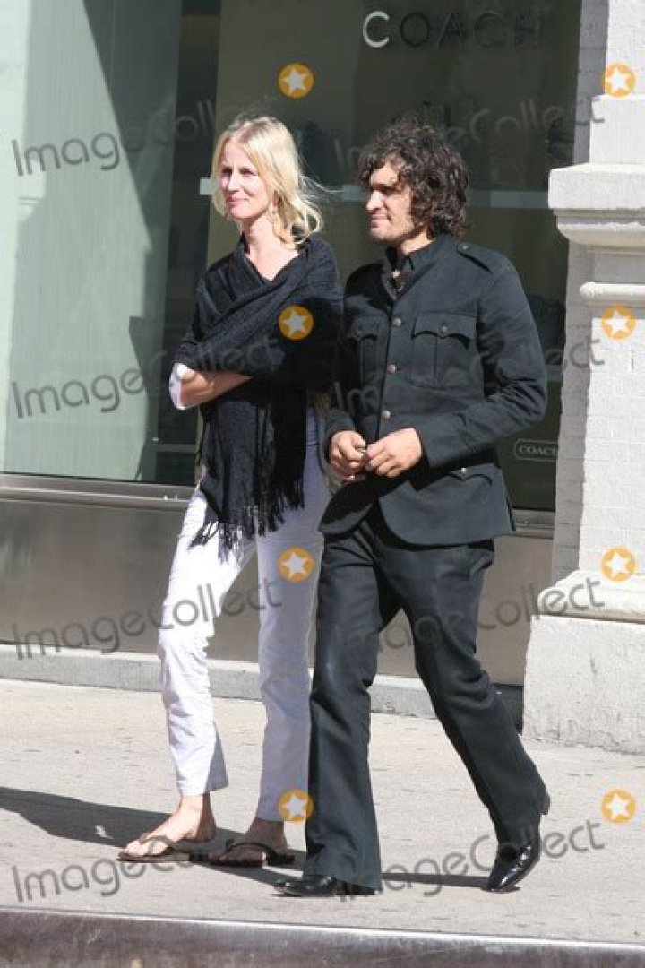 Vincent Gallo Wife, Bio, Net Worth 2024, Age